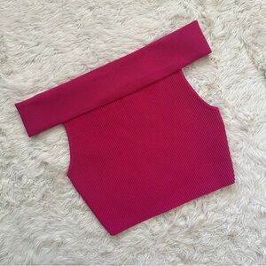 Aritzia Babaton Top Sculpt Knit Off-Shoulder Ribbed Cropped Pink Sz M